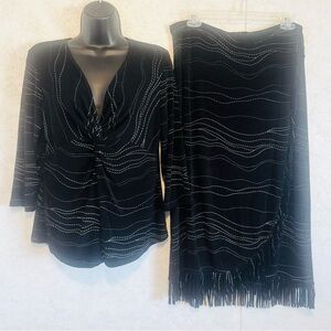 Mirasol Two Piece Skirt & Top Black with White Lines Stretch Large (Runs Small)